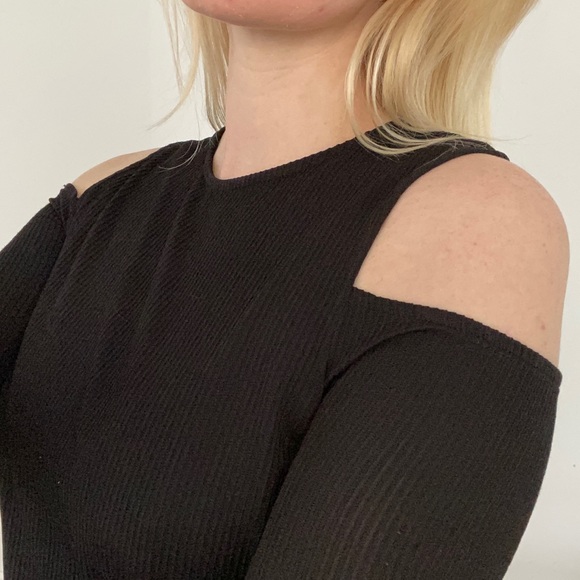 Zara black shoulder cut out dress - Picture 5 of 8